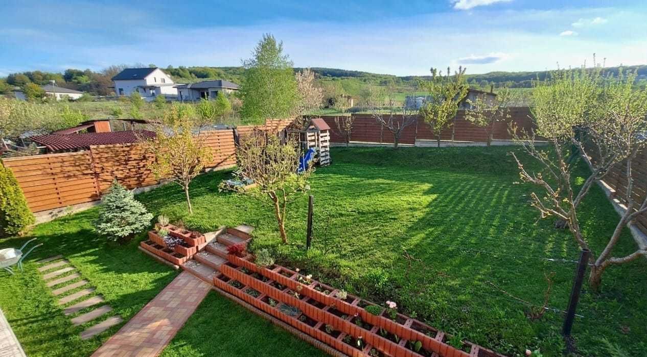 Casă individuală | 5 camere | teren generos | garaj | Chinteni – fotografia 3 din 8