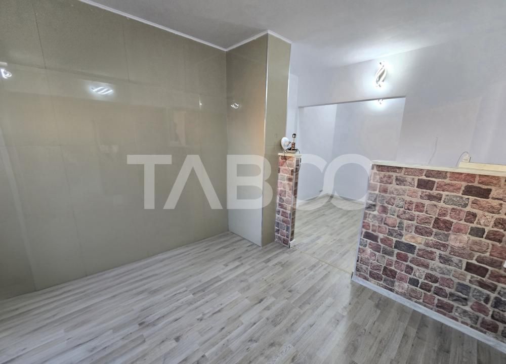 Apartament 3 camere decomandat 2 bai balcon Mihai Viteazul Sibiu – fotografia 12 din 13
