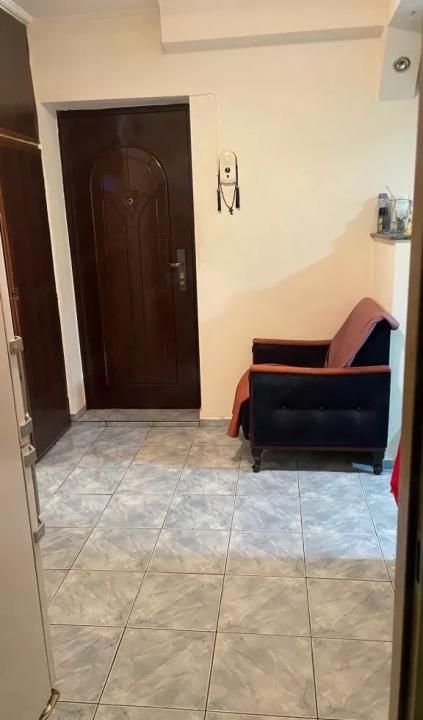 2 Camere de vanzare | Crangasi | Metrou | Parter | Bloc izolat 1982 – fotografia 4 din 6