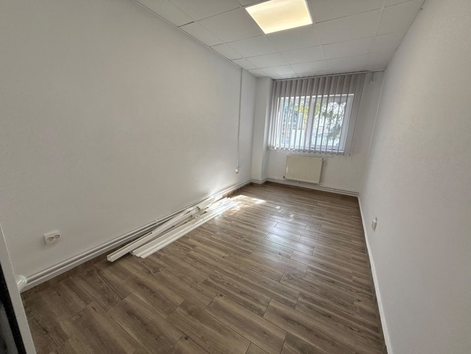 Spatiu birouri, 228 mp Carcea, zona Ford – fotografia 15 din 18