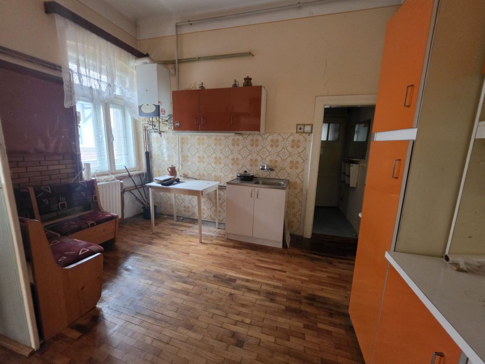 Apartament cu 2 camere, etaj 1 in Centrul Istoric, Sibiu – fotografia 4 din 6