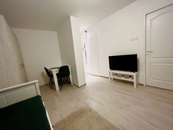 Garsoniera de inchiriat | Victoriei | Metrou | Mobilat – fotografia 3 din 7