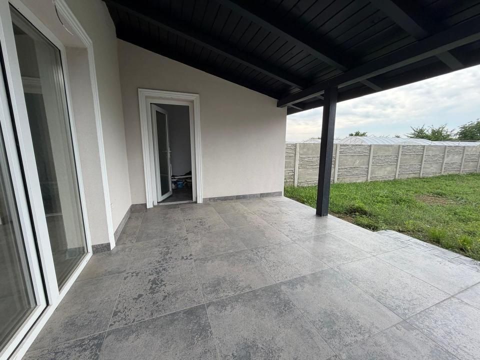 Duplex | 4 camere | Asfalt | Finisaje premium | Curte generoasa | – fotografia 18 din 20