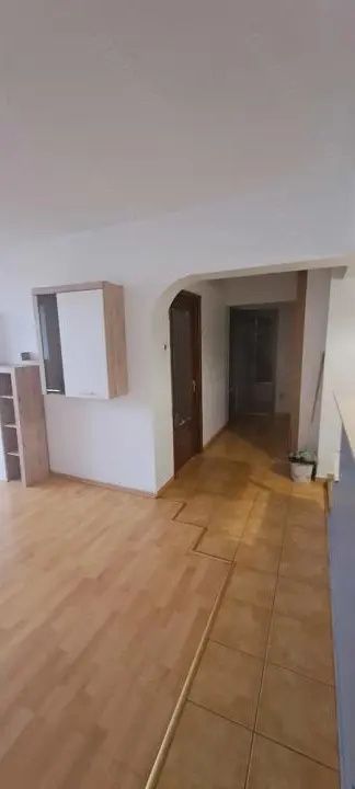 Apartament 3 Camere | Obor | La 1 Minut De Metrou | Centrala Termica | – fotografia 5 din 8
