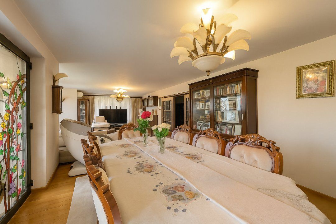 Vila de excepție – Snagov – eleganță, rafinament și durabilitate – fotografia 9 din 19