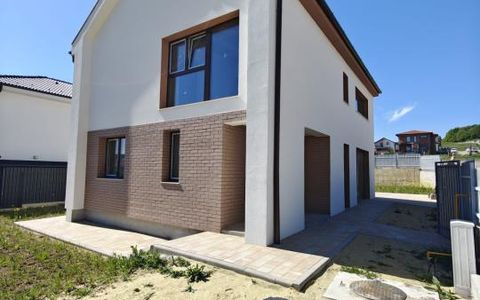 Casă individuală de vânzare în Chinteni
