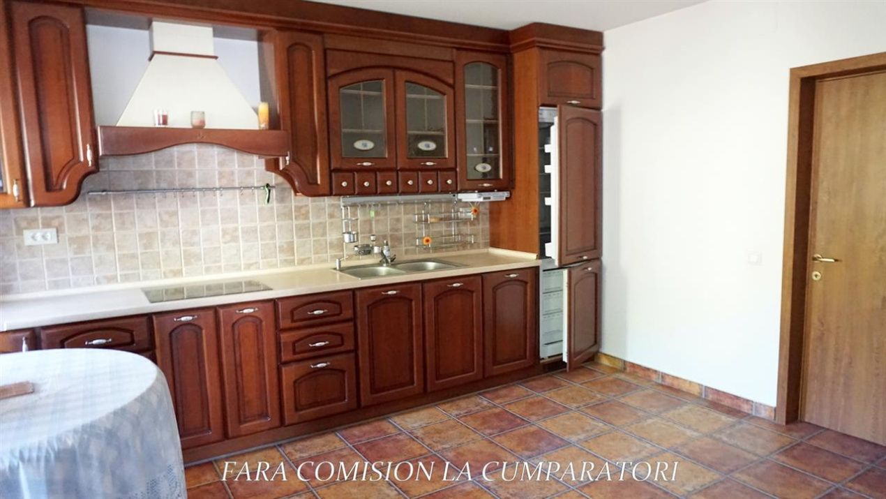 ELEGANTA SI LINISTE LA CATIVA PASI DE STATIUNILE VALCENE – fotografia 6 din 30