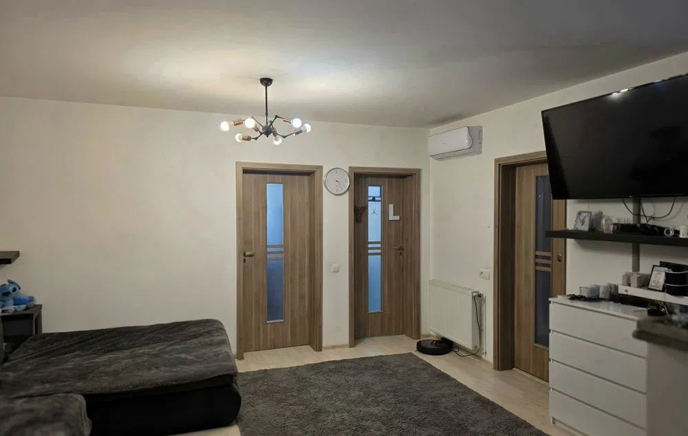 Apartament cu 3 camere și parcare inclusă în preț – Complex Tineretului – fotografia 3 din 11