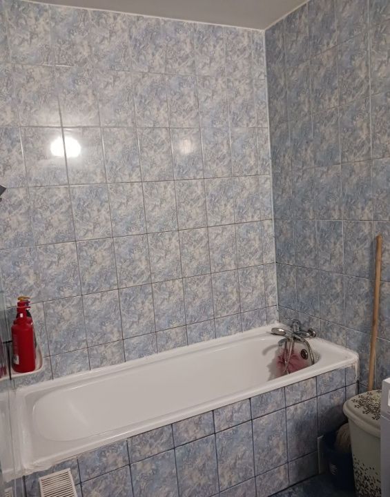 Apartament decomandat cu 2 camere, balcon și parcare – Florești – fotografia 7 din 8