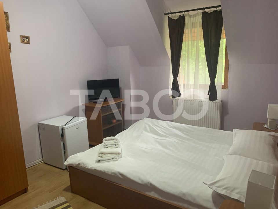 EXCLUSIVITATE - Casa 9 camere 615 mpu 9 bai 3600 mp teren in Fantanele – fotografia 14 din 18