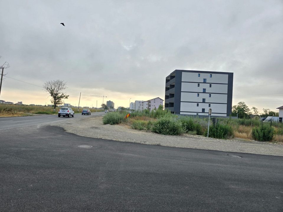 Vand teren in Lazu la sos.Cumpenei – fotografia 5 din 14
