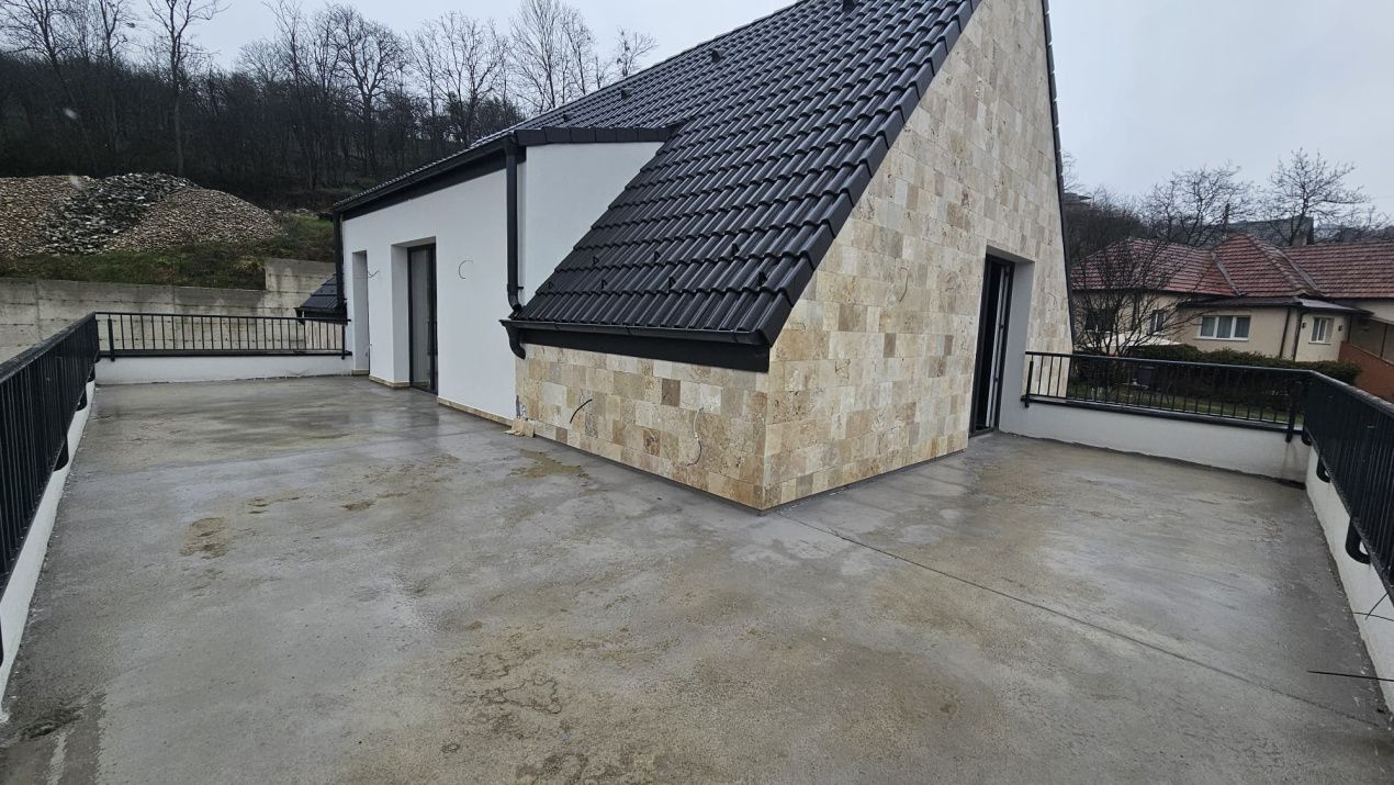 Proprietate premium cu arhitectura moderna in Feleacu – fotografia 13 din 13