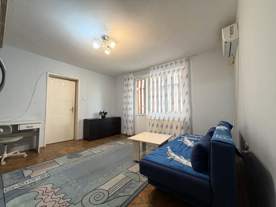 Apartament 2 camere 54 mp utili, loc de parcare in curte  - Zona centrala – fotografia 3 din 10