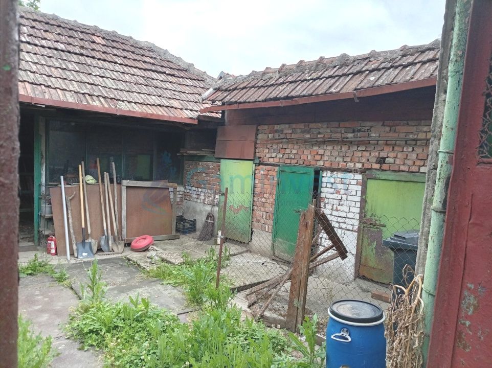 Casa de vanzare in Oradea, zona Calea Clujului, 780 mp teren – fotografia 10 din 12