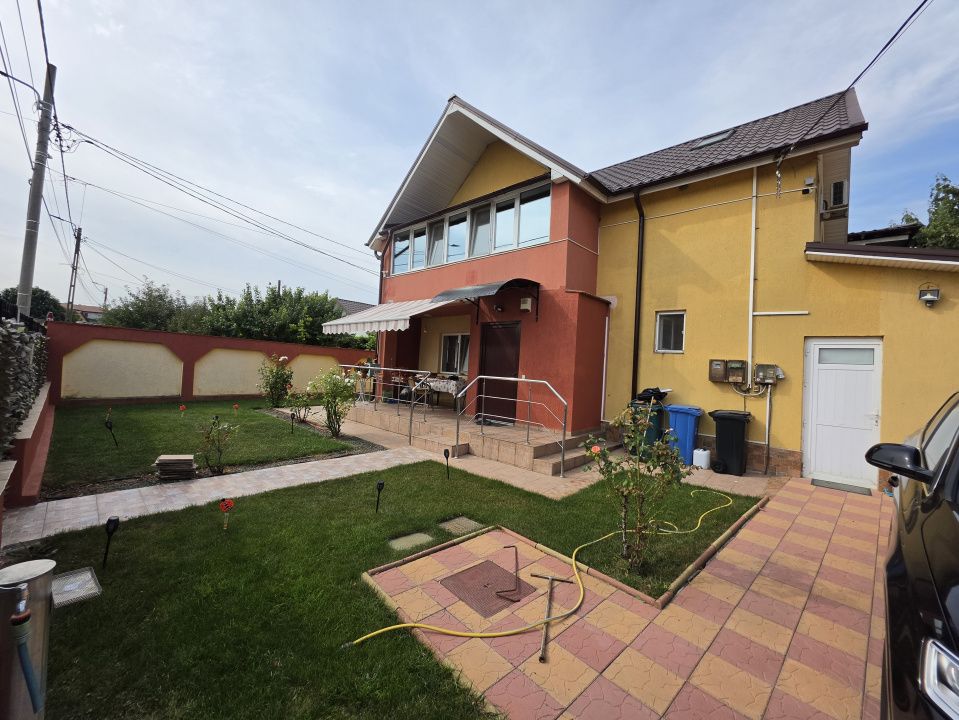 Oportunitate! Vila deosebita, P+M inalta, zona excelenta, Valu lui Traian! – fotografia 2 din 14