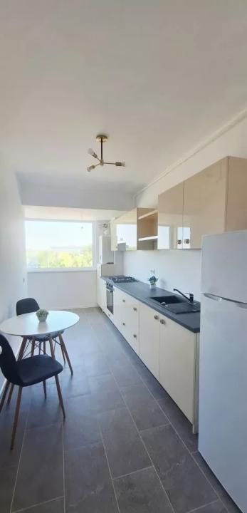 2 Camere de inchiriat | Chitila | Atria | Centrala Proprie | Parcare | Piscina – fotografia 3 din 7