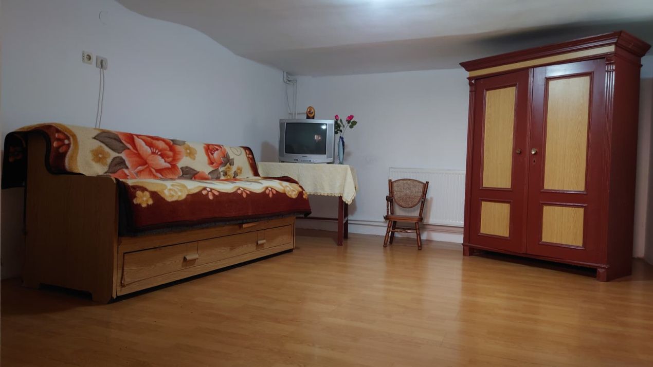 Casă individuală cu demisol + parter • 130 mp utili • Curte 237 mp • Garaj. – fotografia 13 din 25