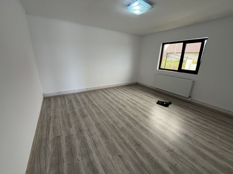 Exclusivitate! vila moderna P+M, 5 camere, Valu lui Traian! – fotografia 4 din 11