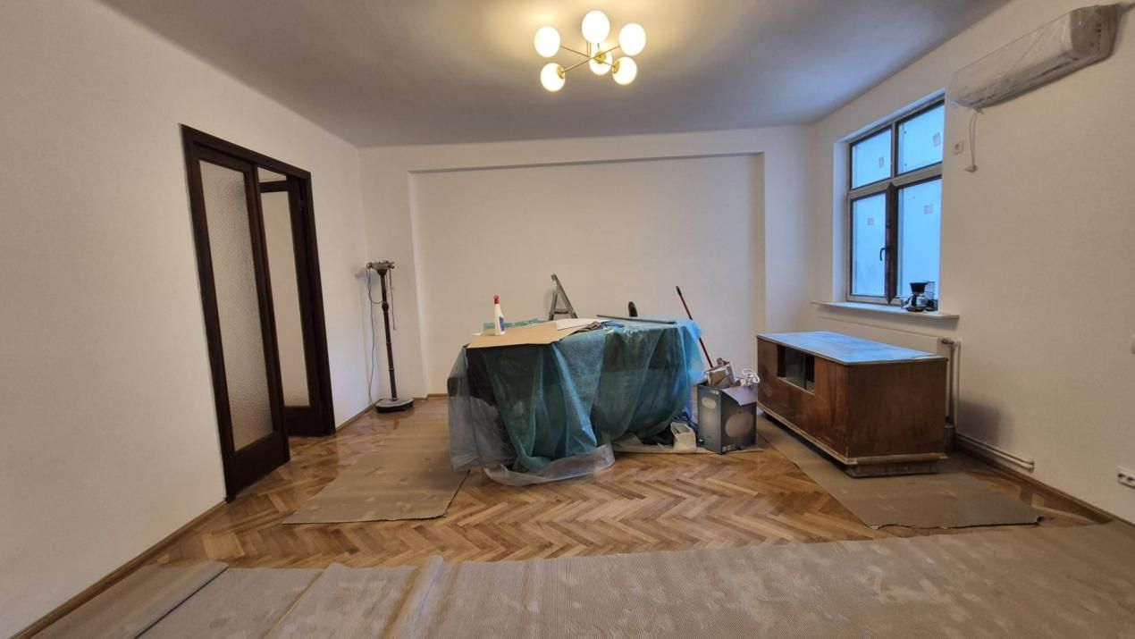 SPATIU DE INCHIRIAT - PIATA ROMANA – fotografia 6 din 8