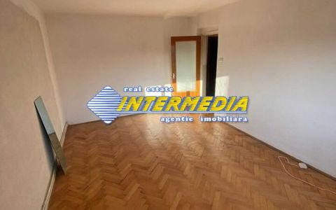 APARTAMENT 3 CAMERE I DECOMANDAT I CETATE I 75 MP I ZONA MERCUR I
