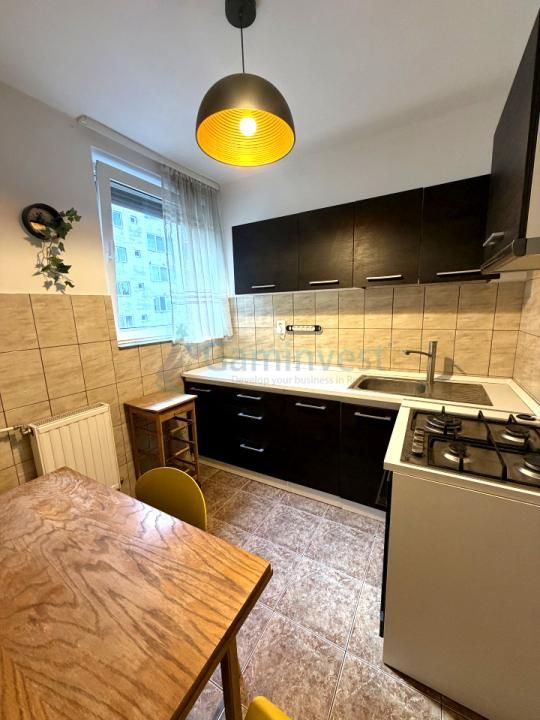 Apartament de inchiriat 2 camere, zona Bl. Dacia, Oradea, Bihor – fotografia 4 din 5