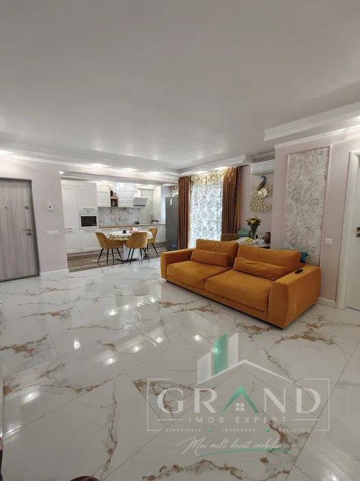 APARTAMENT PREMIUM | 3 CAMERE | 71 MP+TERASĂ 8 MP | VIVO–RĂZOARE – fotografia 1 din 7
