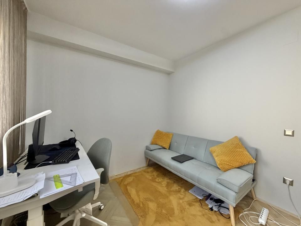 Apartament 3 camere, renovat, lift, 2 bai, zona Modern – fotografia 8 din 14