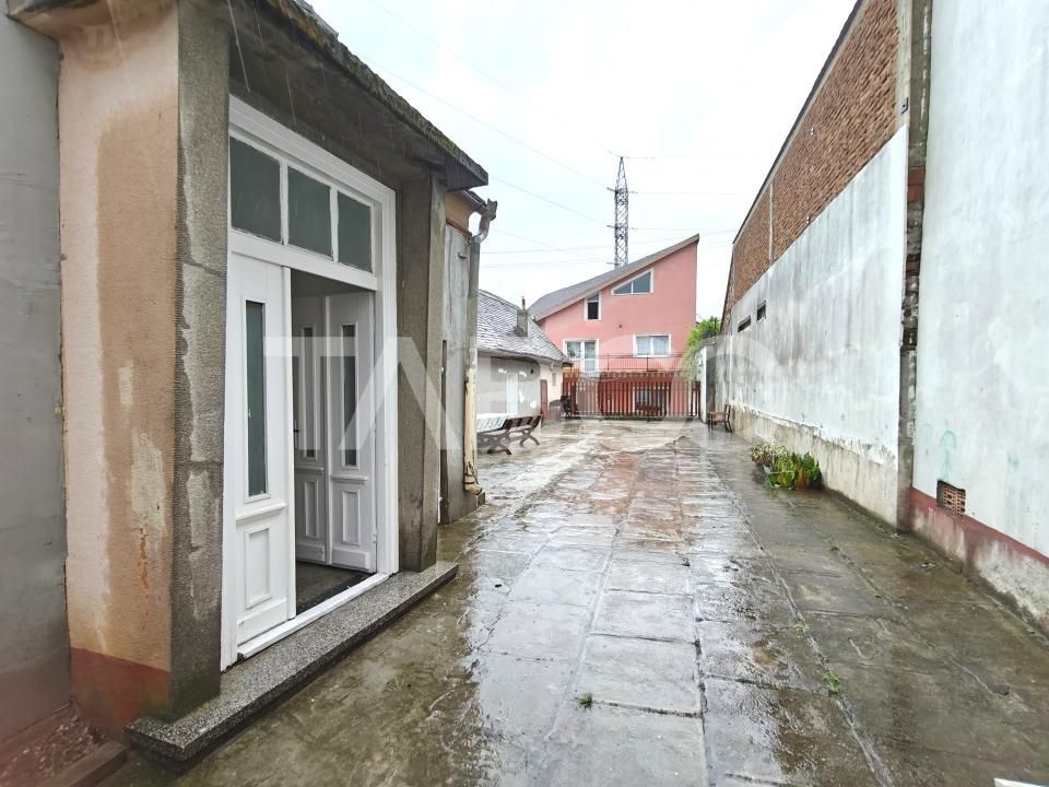 Casa cu 4 camere singur in curte de vanzare in Sibiu - zona linistita – fotografia 11 din 13