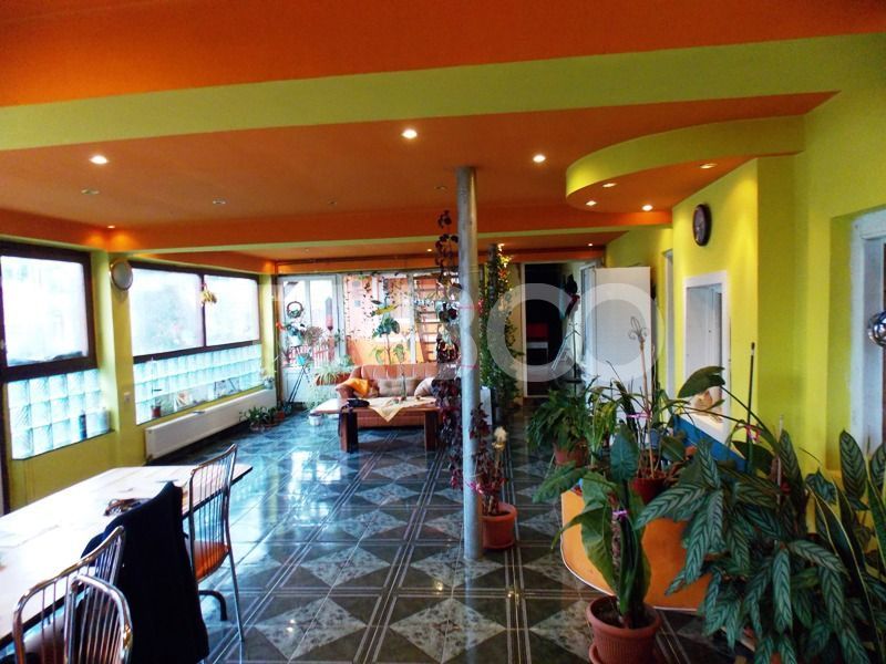 Pensiune de vanzare 13 camere si teren 3000 mp la cheie Comision 0% – fotografia 31 din 53