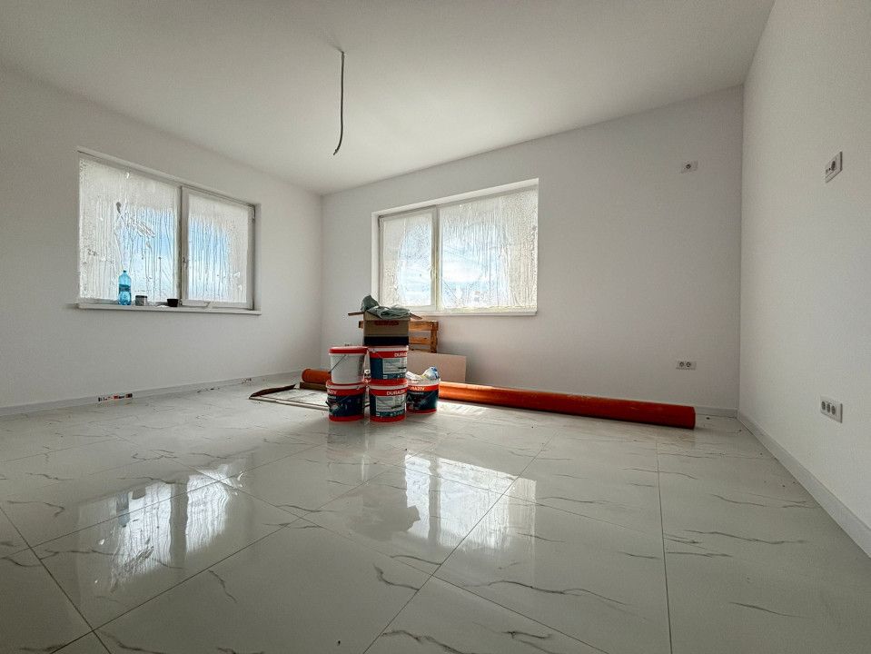 Duplex 4 camere, 110 mp utili, 335 mp teren, toate utilitatile -Giroc – fotografia 2 din 15
