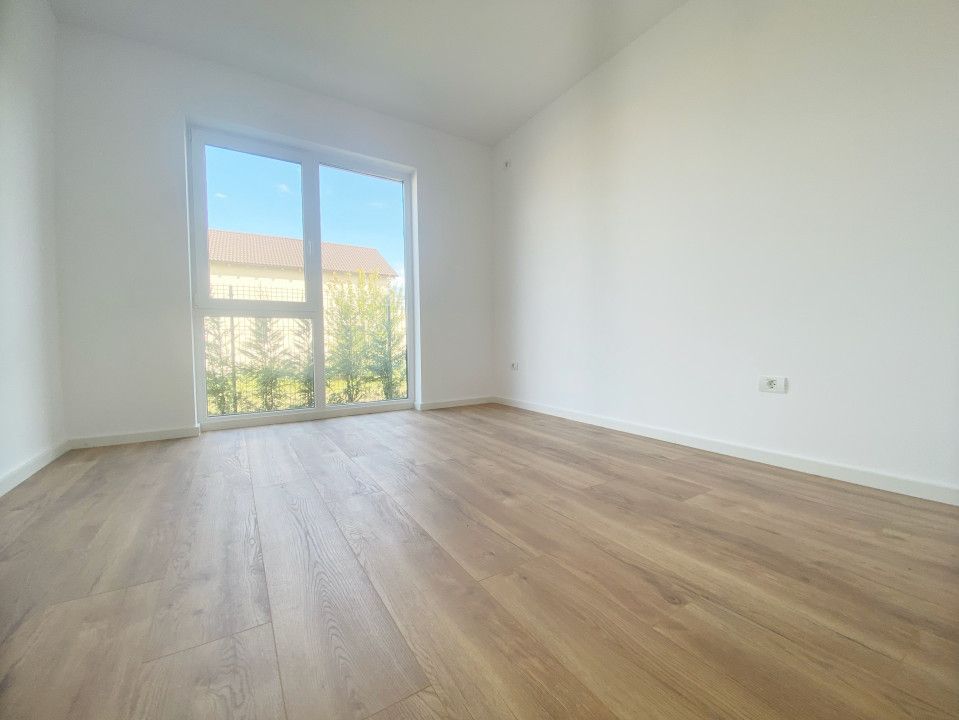 Duplex elegant, 3 camere, 300 mp teren, 80 mp utili - Dumbravita – fotografia 1 din 22