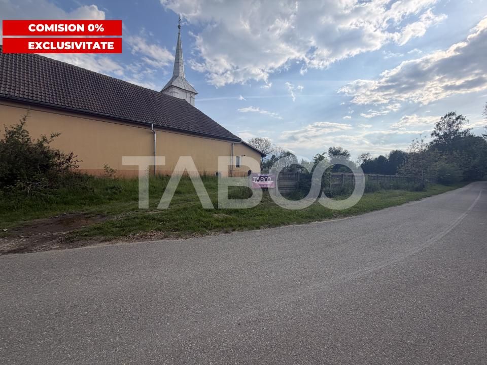 Teren intravilan 2000 mp cu utilitati in apropiere Sat Savastreni – fotografia 1 din 3