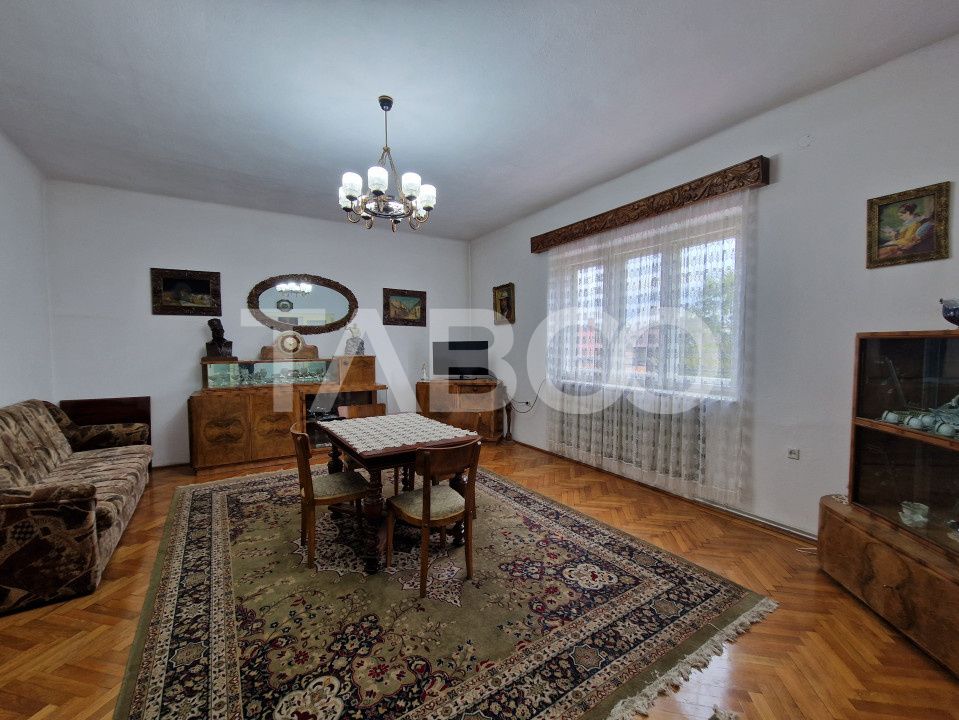 Apartament central 4 camere spatiu comercial garaj si pivnita Sibiu – fotografia 16 din 16