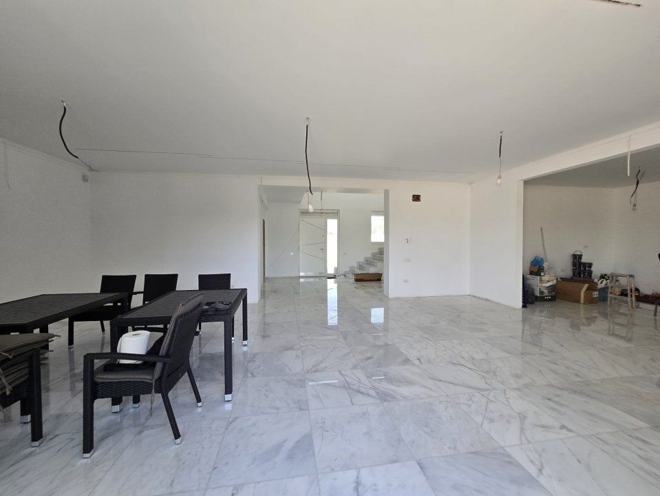 Vila moderna cu piscina langa Bucuresti - Cernica - Balaceanca – fotografia 39 din 50