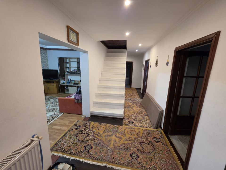 Exclusivitate! Casa P+M, 4 camere, teren 620mp, partea dreapta, Valu lui Traian! – fotografia 2 din 13