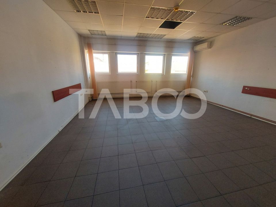 Spatiu comercial de inchiriat 1300 mpu 6 incaperi Sibiu zona centrala – fotografia 9 din 12