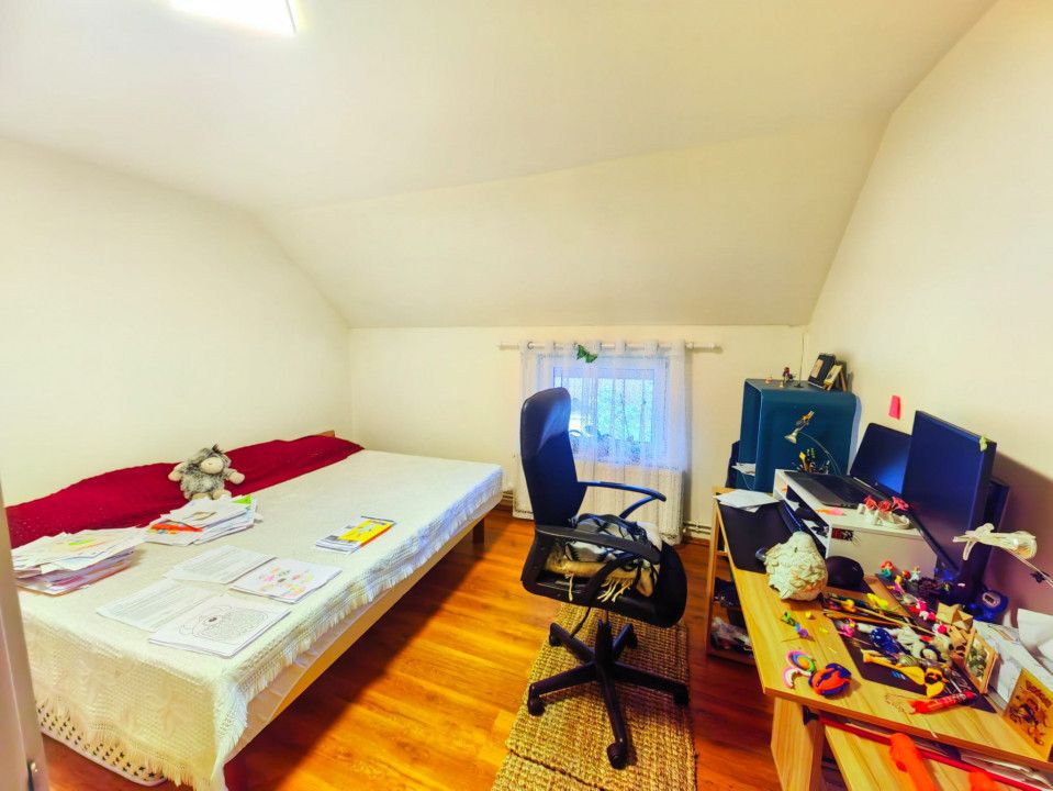 Casa Inedita , 300 mp utili, P+M,  5 bai, 6 dormitoare , 1975 mp teren,  Sacalaz – fotografia 36 din 91