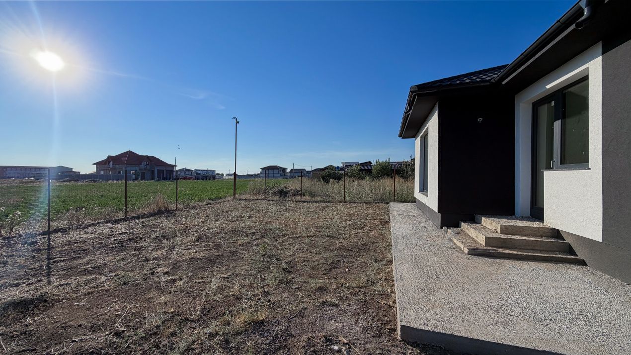 Casă nouă cu 4 camere, teren 491 mp – La Alb - Cumpăna - cartier nou – fotografia 5 din 10
