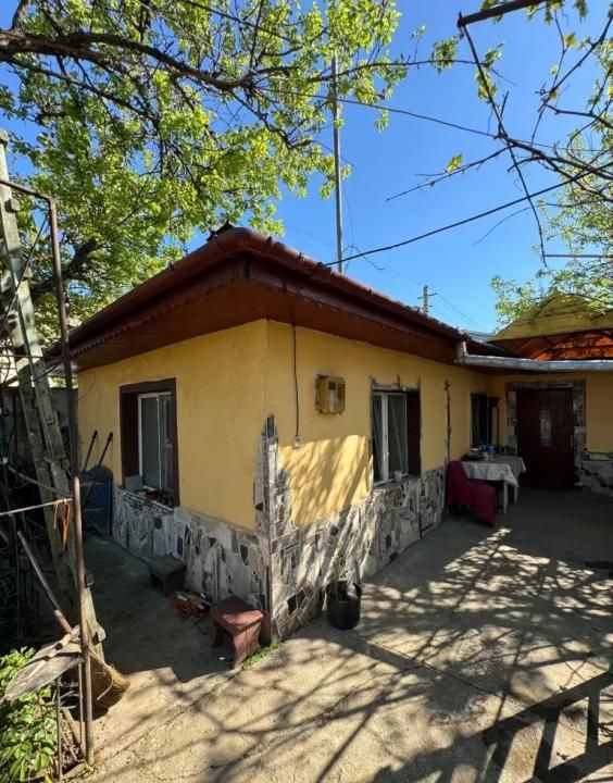 Teren de vanzare | 23 August (Catelul) | Suprafata 360 mp | Com 0% | – fotografia 1 din 6