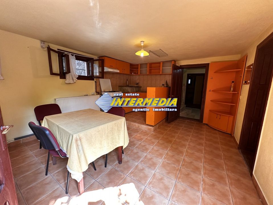 Vanzare Casa D+P+2E+Pod cu 10 camere, garaj si curte în zona Cetate, Alba Iulia – fotografia 14 din 52