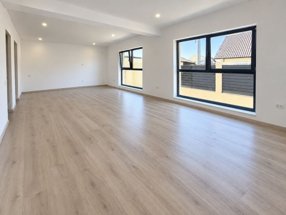 Casa centru Valu lui Traian P+1+pod - finisaje premium – fotografia 8 din 25