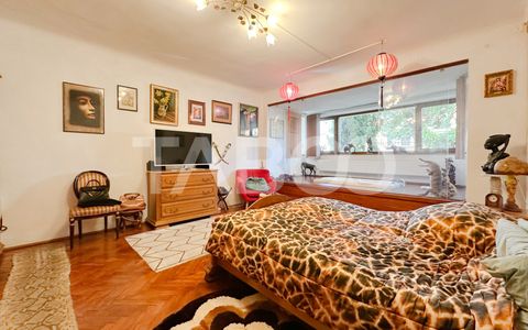 Apartament de vanzare 3 camere la vila in cartier Andrei Muresanu