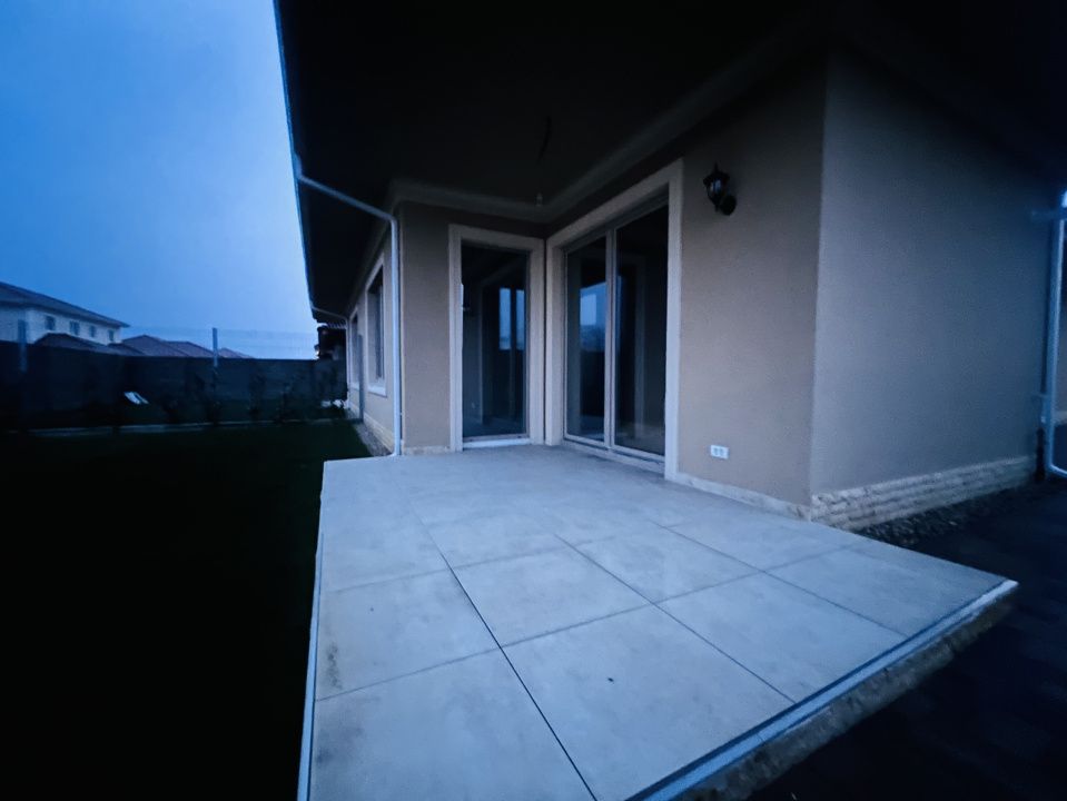 Duplex 3 camere, parter, 85 mp utili, 340 mp teren - Mosnita Noua – fotografia 8 din 10