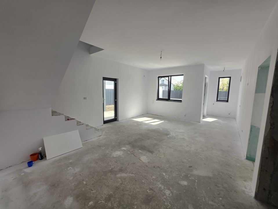 Exclusivitate! Vila P+M înaltă, 7 camere, teren 458mp, Valu lui Traian! – fotografia 5 din 15