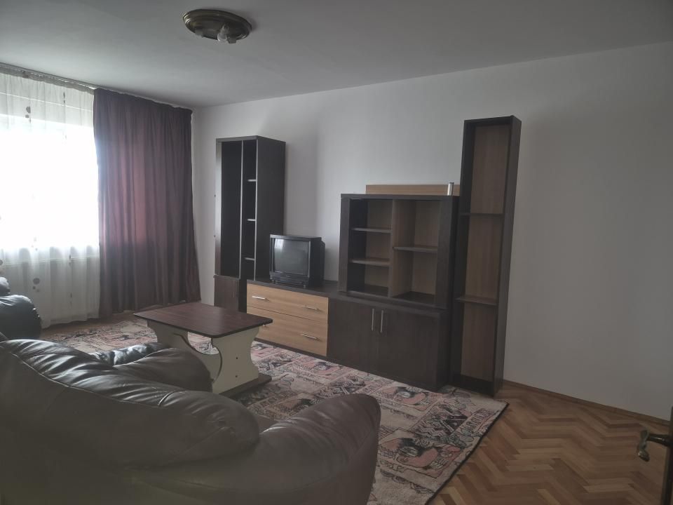 De închiriat apartament 3 camere in Pitești Popa Sapca – fotografia 14 din 14