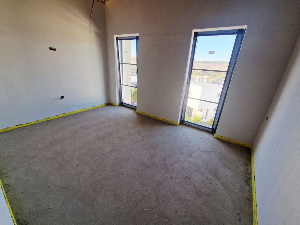 Casa deosebita in ansamblul White House, zona Vivo – fotografia 12 din 19