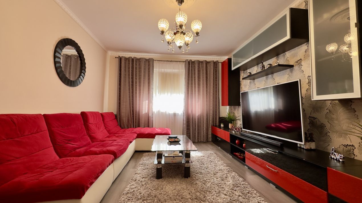 Apartament 4 camere, etaj intermediar, zona CET – ideal pentru familie – fotografia 1 din 20