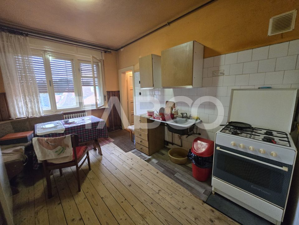 COMISION 0 Apartament de vanzare la casa 129 mp Octavian Goga Sibiu – fotografia 4 din 12