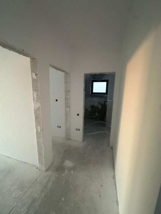 Vilă premium pe malul lacului | in zona Mamaia Nord | 0% Comision – fotografia 12 din 16