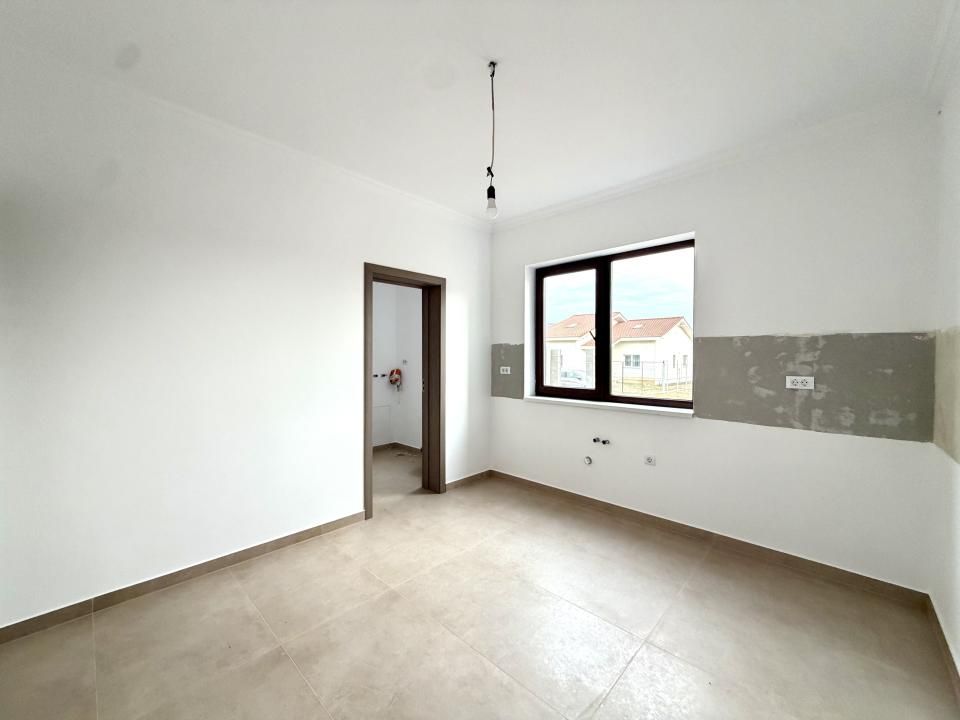 Duplex modern, 3 camere, 88 mp utili, 330 mp teren - Sanandrei – fotografia 7 din 11
